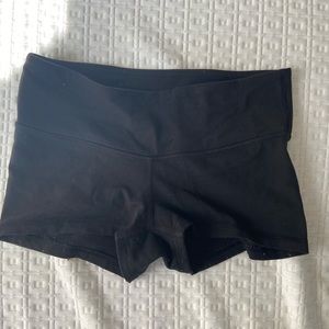 LULULEMON spandex shorts
